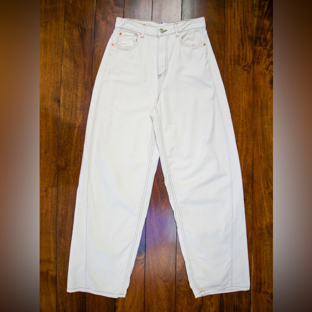 Garage Ecru High-Waisted Wide Leg Jeans, Size 4